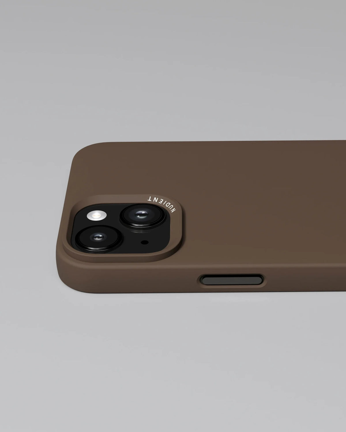 iPhone 14 Plus MagSafe Cover – Cedar Brown/Brun – Nudient