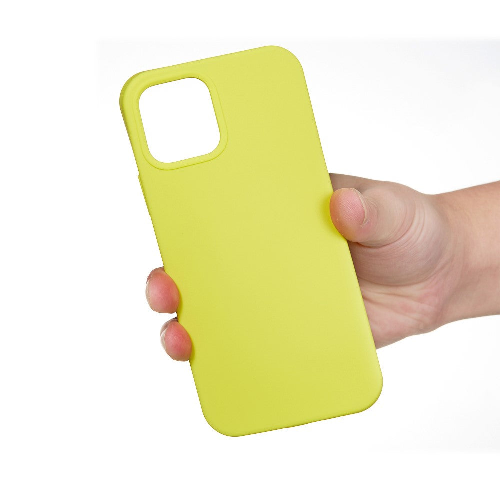 iPhone 13 Pro Max Silicone Cover Liquid Solid Color – Gul - produktbillede 3