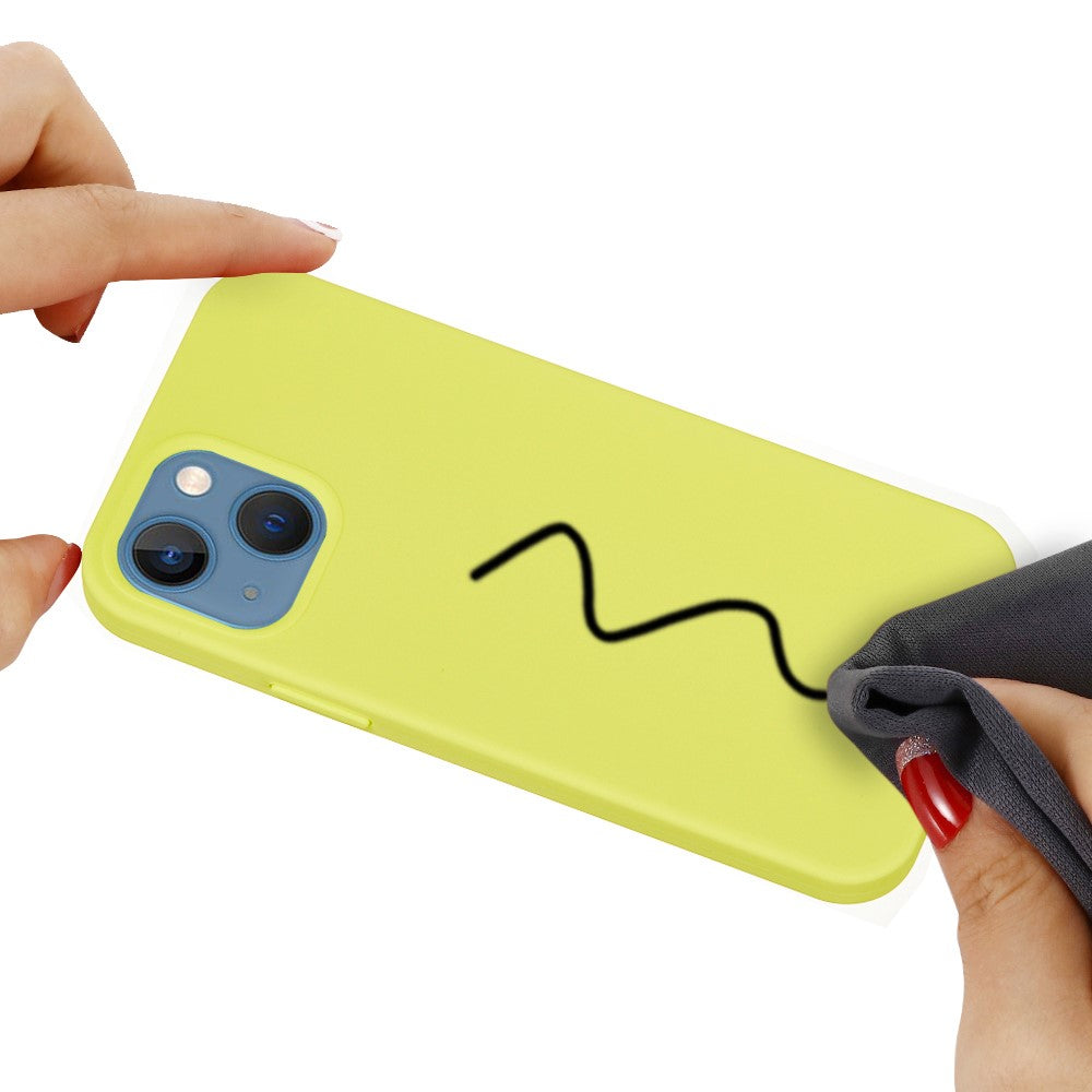 iPhone 13 Mini Silicone Cover Liquid Back – Gul - produktbillede 5
