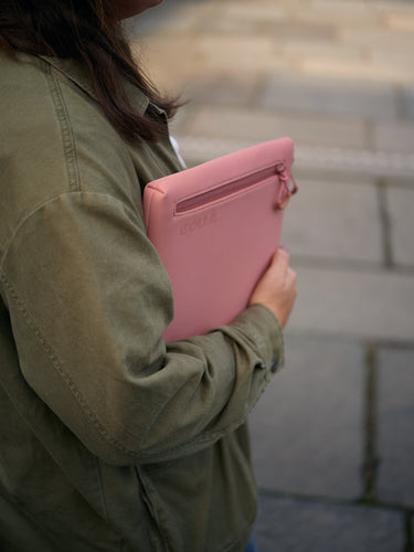 Golla 14" Pink Sleeve
