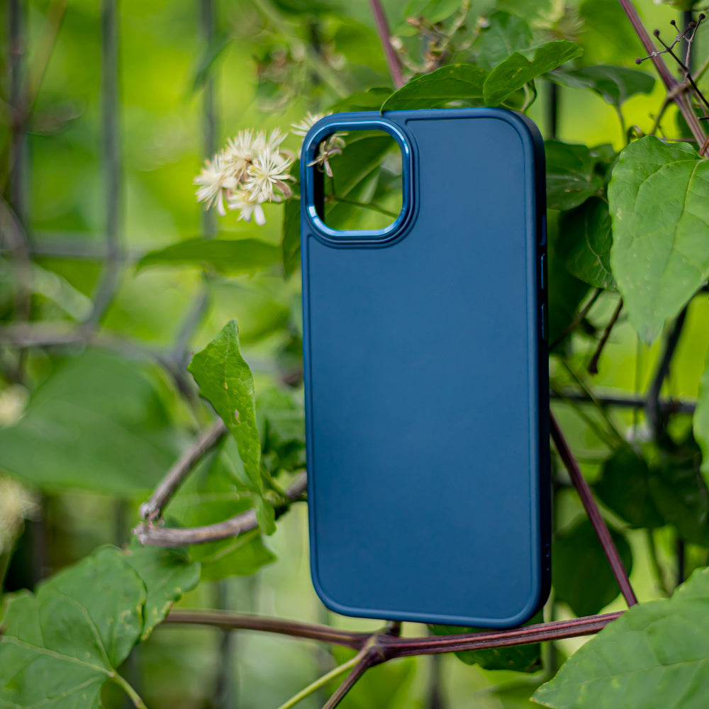 iPhone 15 Satin Mørkeblå – Blå