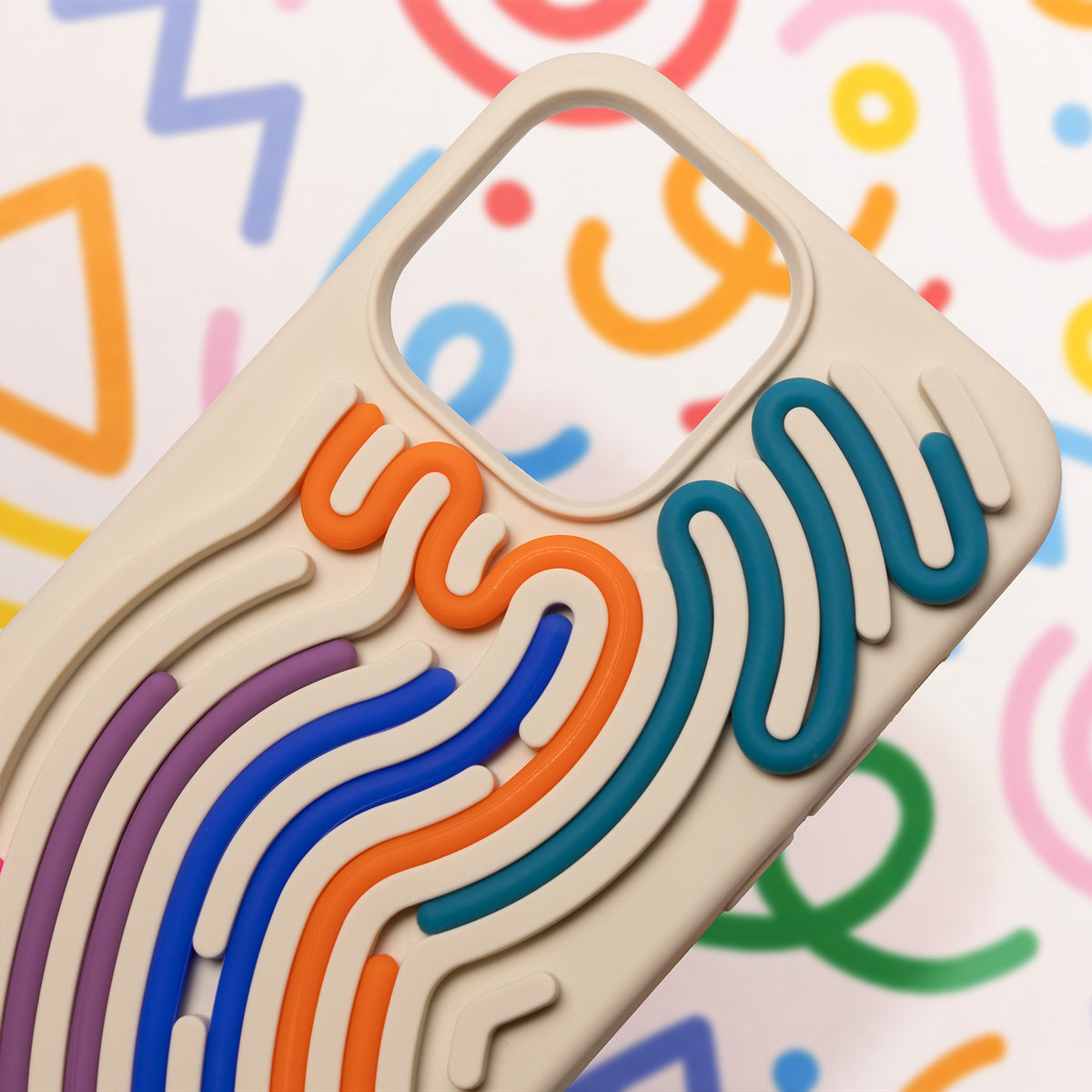 iPhone 15 Pro Silicone Cover DIY Snake – Beige