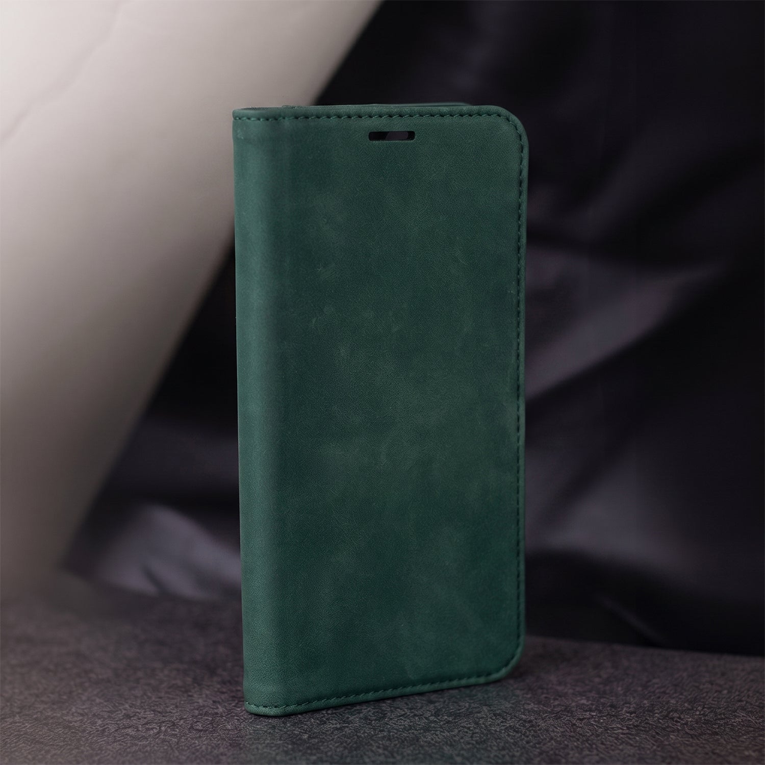 iPhone 16 Flipcover Ruskind Grøn