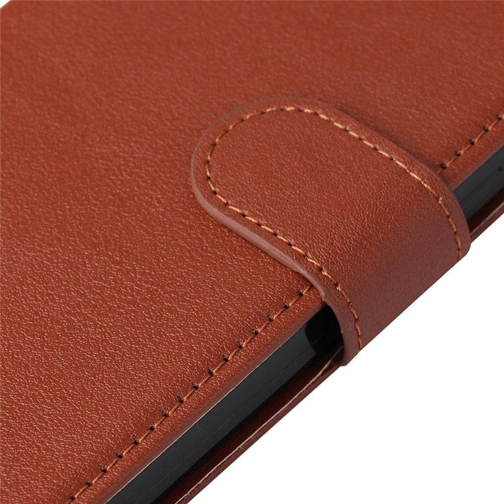 iPhone 14 PU Wallet Flip Cover Stand Fall Resistant Folio Cell Lanyard – Brun