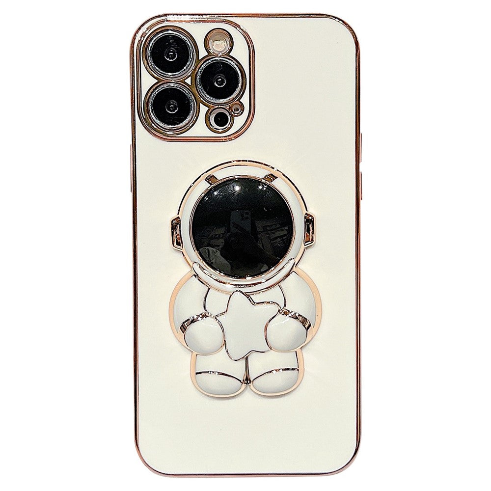 iPhone 13 Pro astronaut