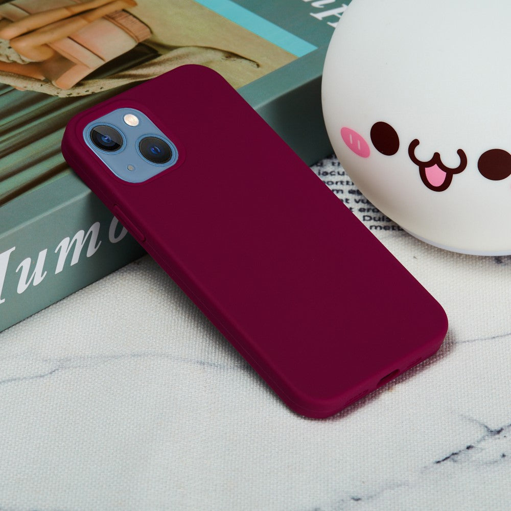 iPhone 15 Plus Silicone Cover Ensfarvetrød – Rød - produktbillede 6