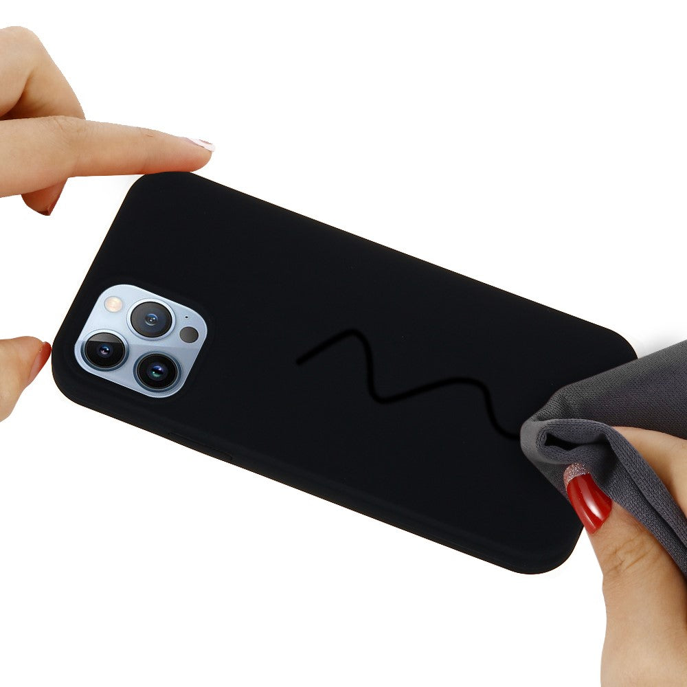iPhone 15 Pro Max Silicone Cover Ensfarvet – Sort - produktbillede 5