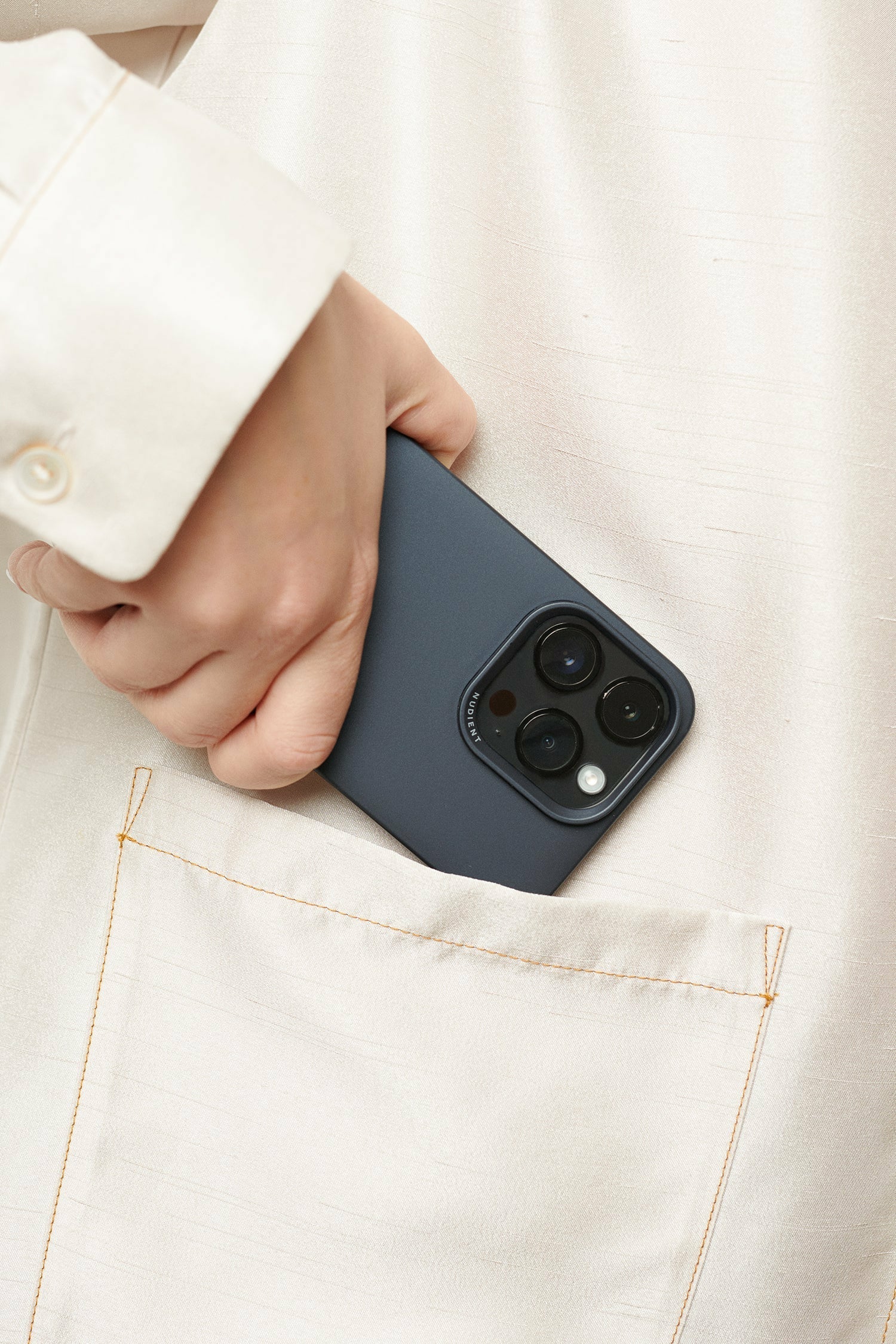 iPhone 14 Plus MagSafe Cover – Midvinter Blue/Blå – Nudient - billede 2