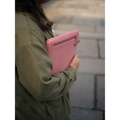 Golla 14" Pink Sleeve
