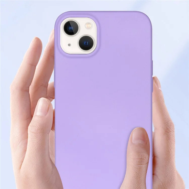 iPhone14 Plusenfarvetlyserød