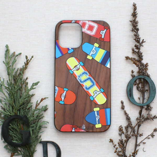 iPhone 12 Pro Max Silicone Cover Skateboard Trælook
