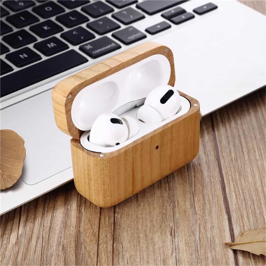 AirPods Pro taske. Trælook Lys