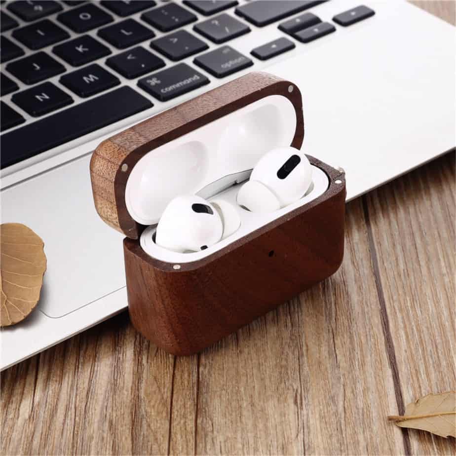 AirPods Pro taske. Trælook brun