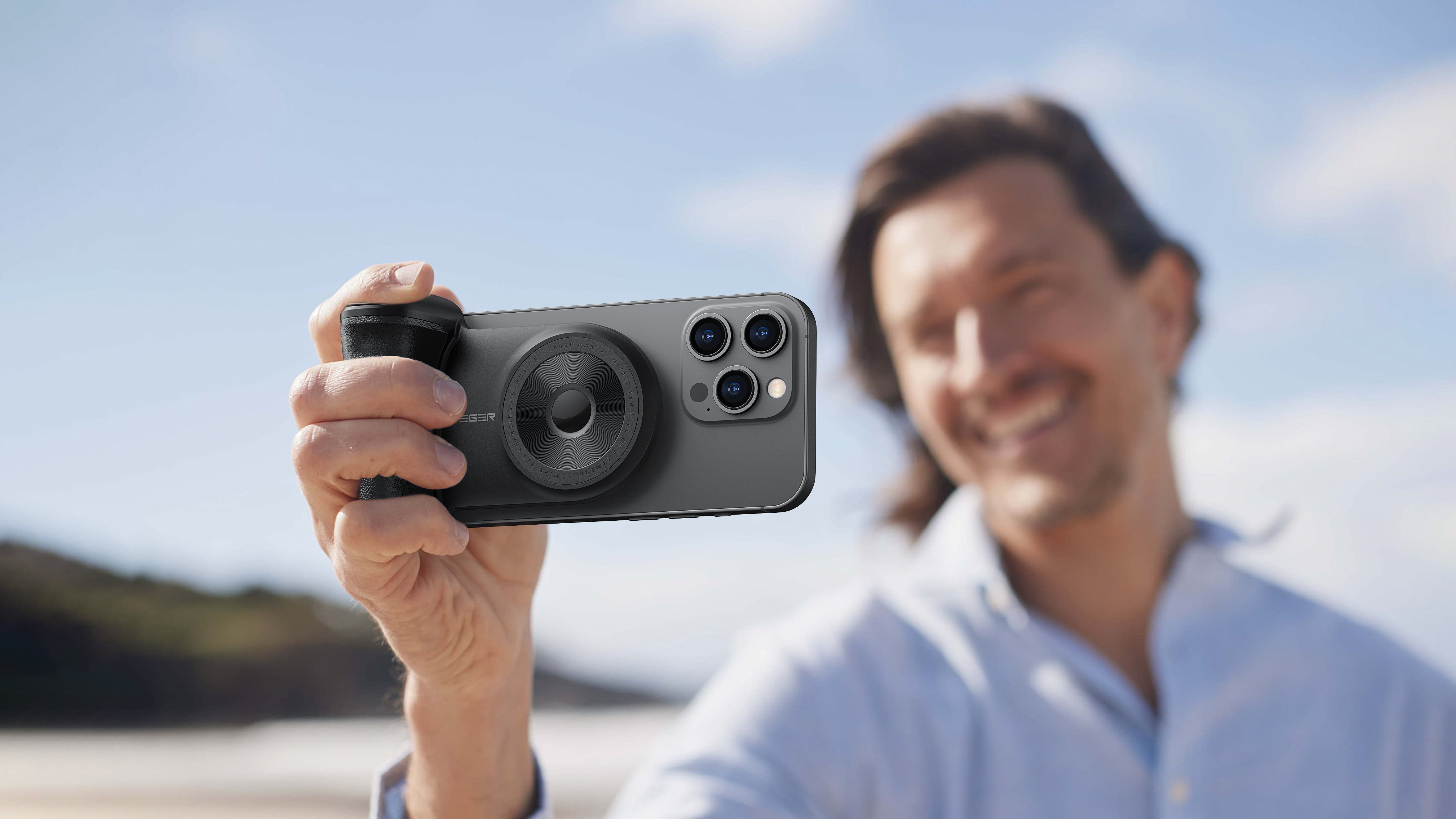 Magnetic Wireless 5000 mAh Snapcam Powerbank